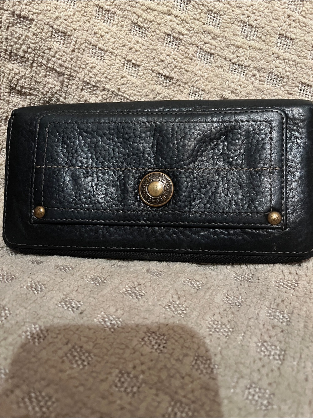 VintageCoach Chelsea Black Pebbled Leather wallet Holder with Brass Button